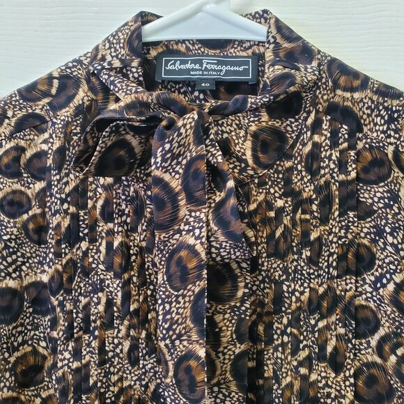 Salvatore Ferragamo Blouse Button Up Animal Print Tie Neck Brown Size 40 Silk - Picture 3 of 7